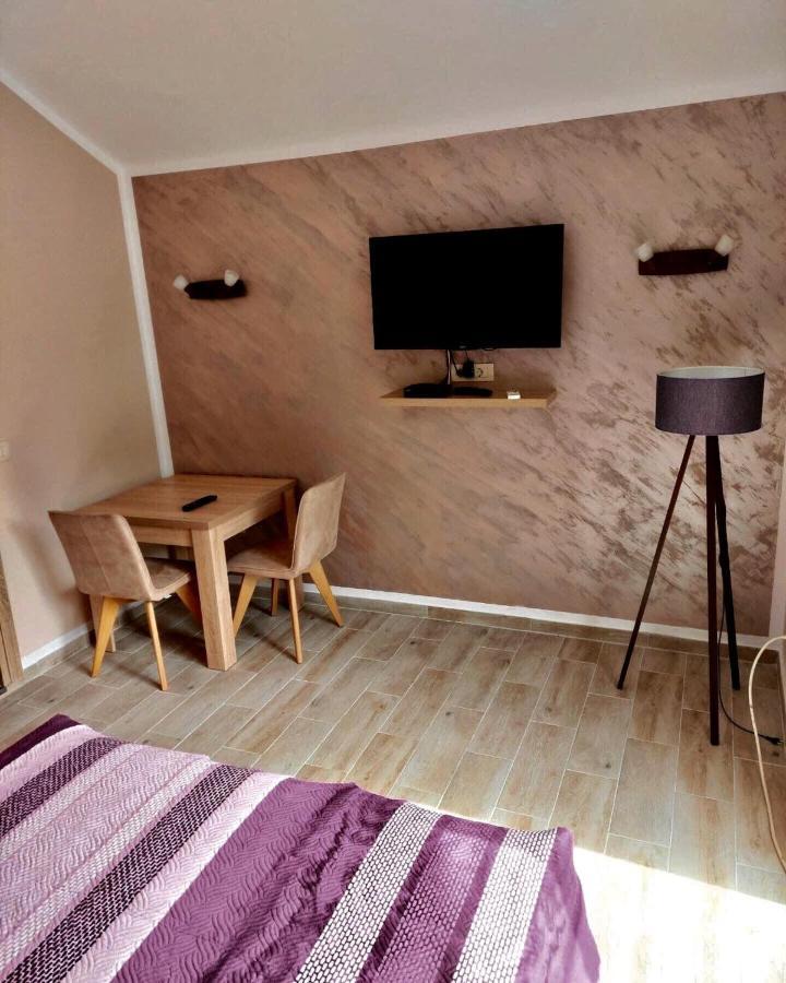 Studio Elena Тиват Екстер'єр фото